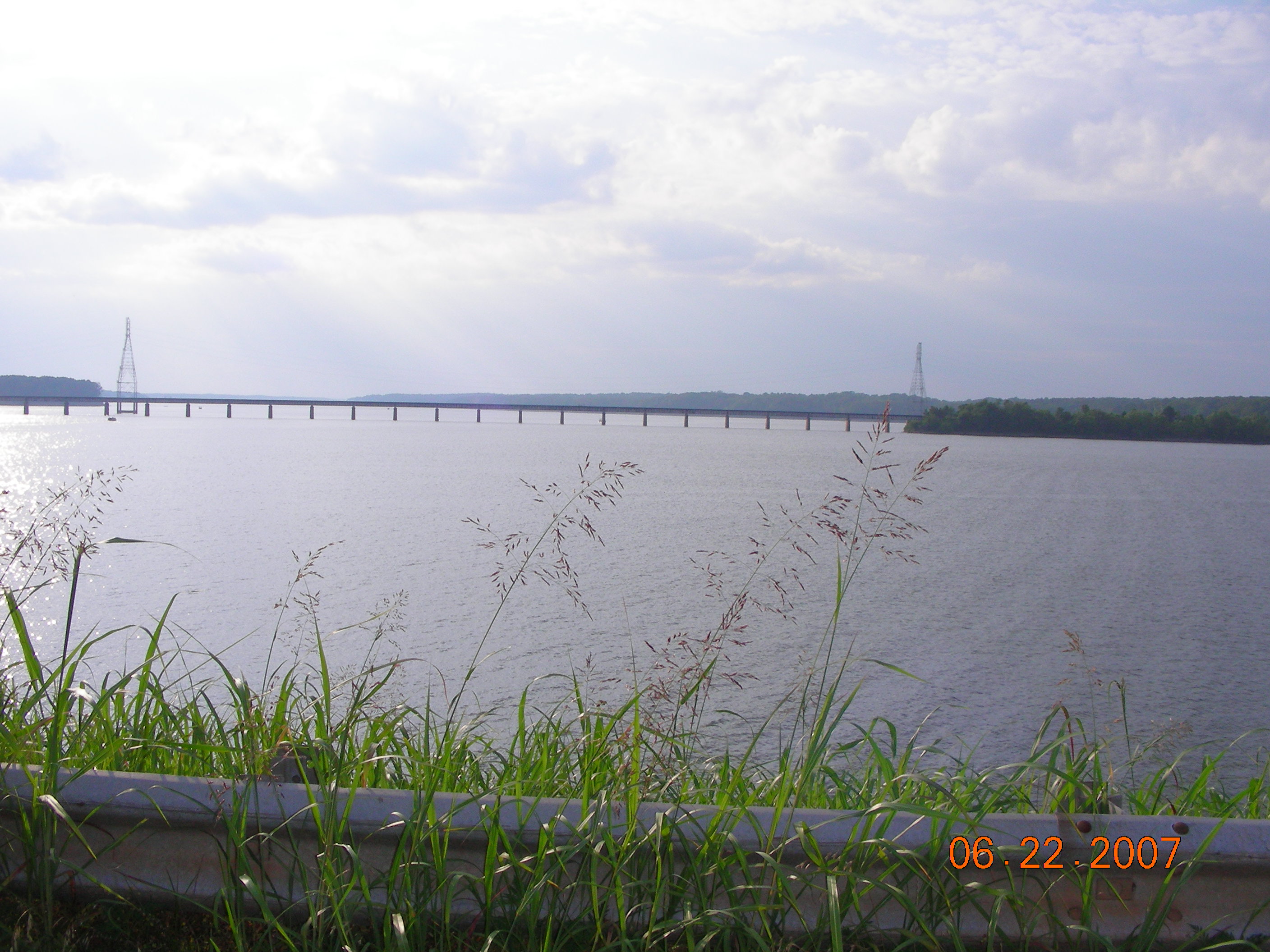 ./2007/Kerr Lake Eagles Nest/June22/DSCN1468.JPG